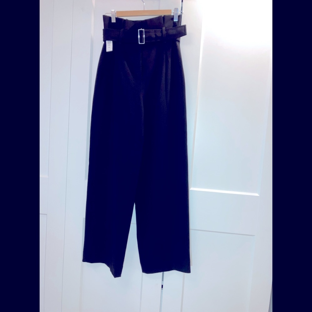Babaton NWT Paper Bag Dress Pants Black
